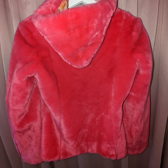 Hot Pink Fur Coat - Picture 6 of 8